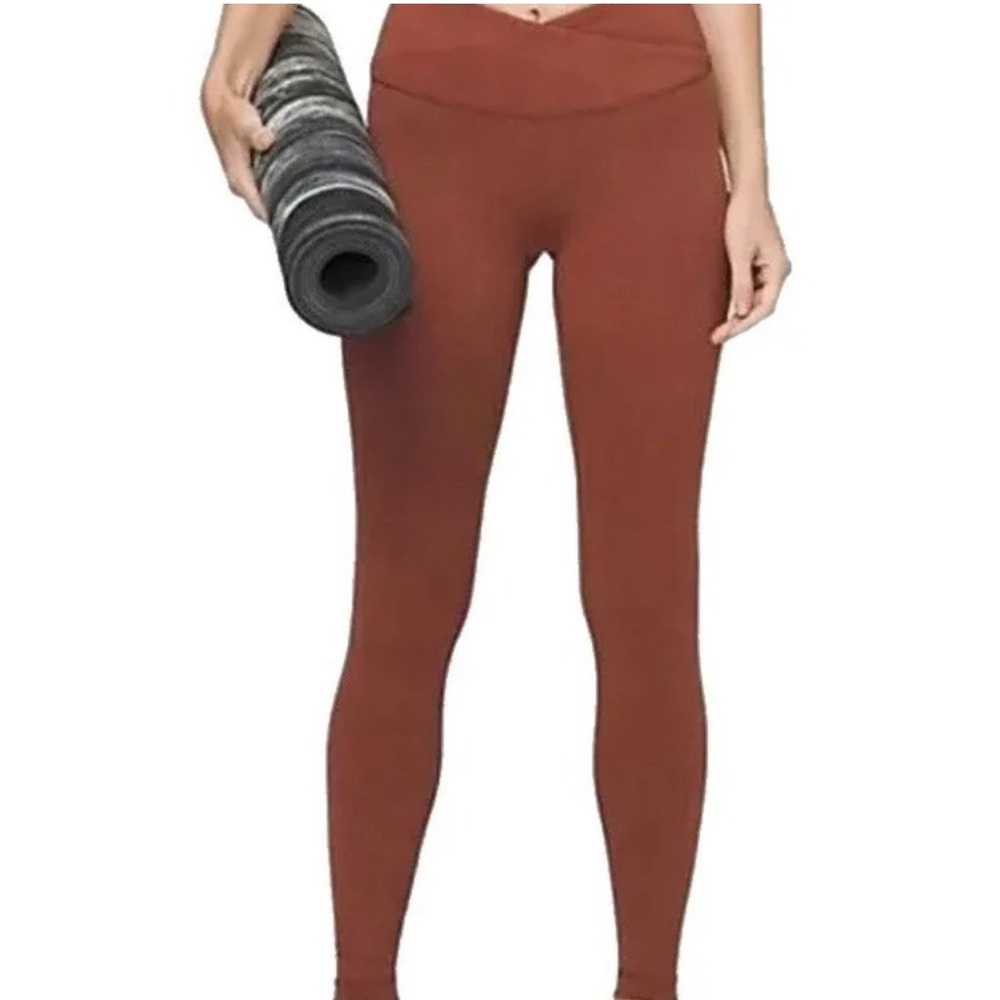 Lululemon Wunder Under in‎ Ancient Copper size 6